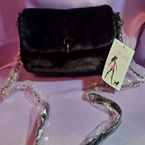 Gilda Paris Black Fur Crossbody w/ Leather & Chain Strap MSRP $129